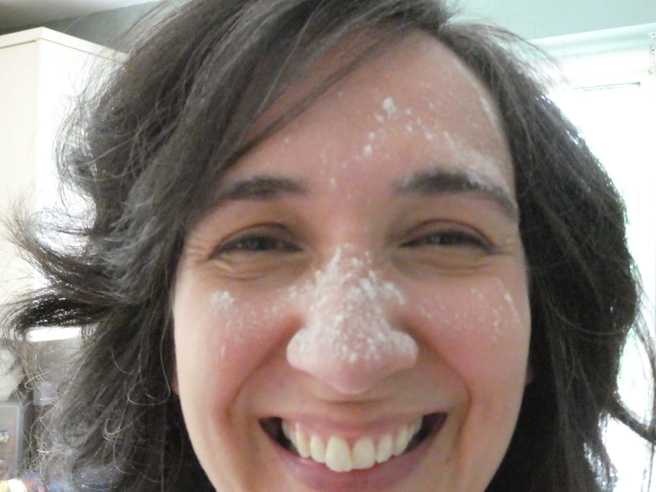 Laura, founder of Dinky Bakers